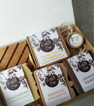 Load image into Gallery viewer, Gift Box